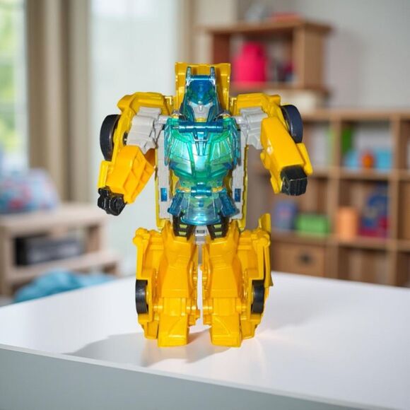 Hasbro Transformers Cyberverse Ultra Class BUMBLEBEE Action Figure - Picture 1 of 10